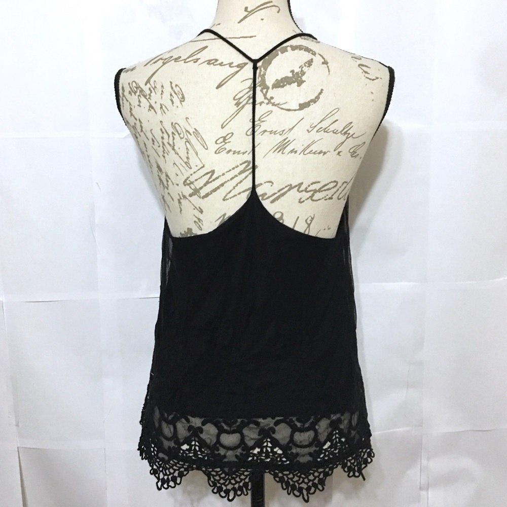 PINS AND NEEDLES BLACK FLORAL LACE HALTER TANK TOP - Picture 2 of 7
